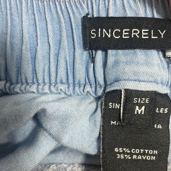 Sincerely Jules Super High-Rise Tiered Wide Leg Chambray Pant - Picture 9 of 10